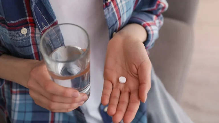 What happens if you miss a dose of Lenalidomide